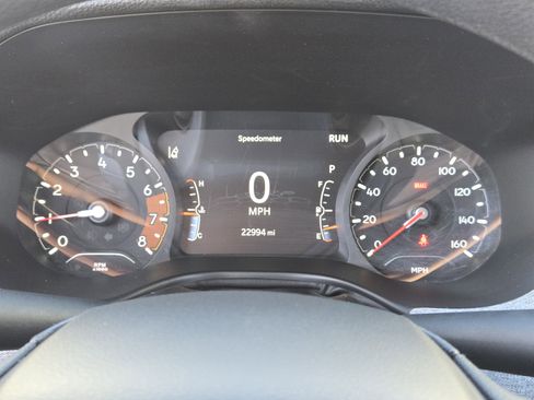 Used 2023 Jeep Compass Sport image 19