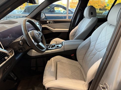 New 2026 BMW X5 xDrive40i w/ M Sport Package image 13