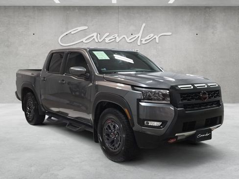 Used 2026 Nissan Frontier Pro-X w/ Tow Package RWD image 2