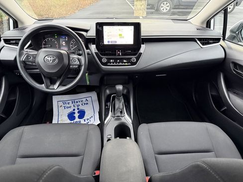 Certified 2024 Toyota Corolla LE image 33