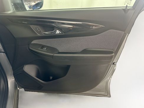 Used 2025 Chevrolet TrailBlazer LT image 29