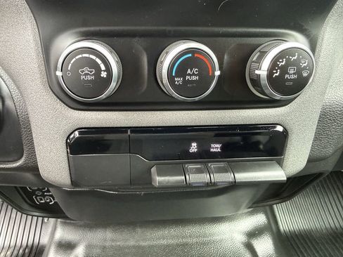 Used 2023 RAM 1500 Tradesman image 20