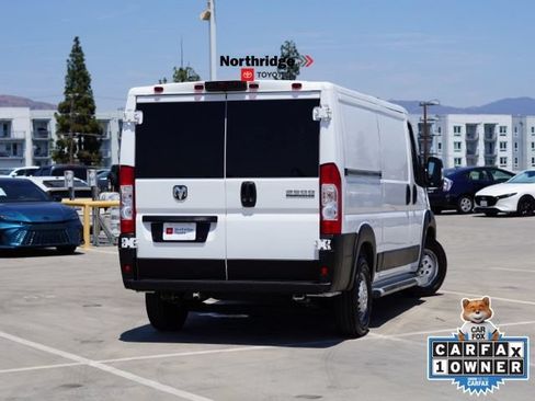 Used 2025 RAM ProMaster 2500 w/ U-Haul Equipment Group FWD image 8