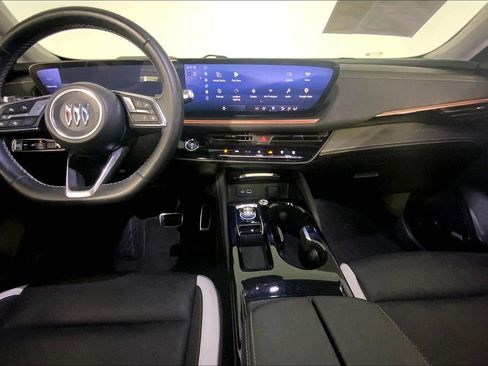Used 2025 Buick Envision Sport Touring AWD/4WD image 15