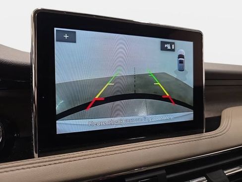 Certified 2022 Lincoln Corsair Reserve AWD/4WD image 18