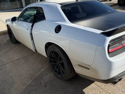Used 2020 Dodge Challenger R/T Scat Pack w/ T/A Package image 4