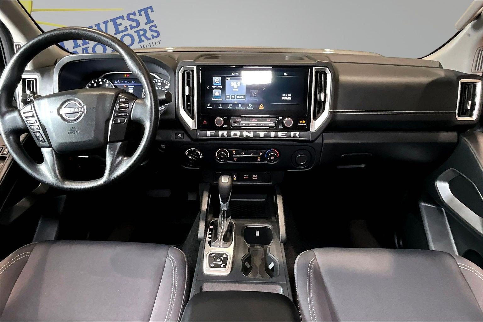 Used 2026 Nissan Frontier SV AWD/4WD image 9