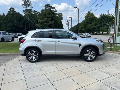 Used 2024 Mitsubishi Outlander Sport ES AWD/4WD image 4