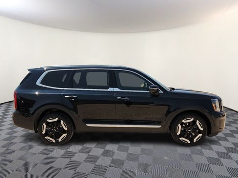 Used 2024 Kia Telluride S w/ S Sunroof Package AWD/4WD image 5