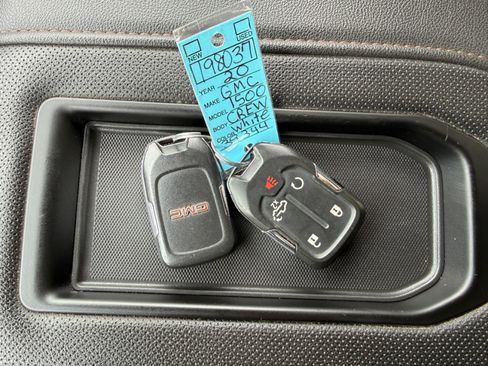 Used 2020 GMC Sierra 1500 AT4 w/ AT4 Preferred Package AWD/4WD image 42
