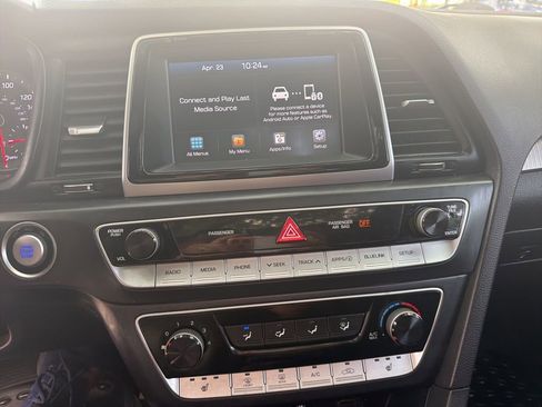 Used 2018 Hyundai Sonata Sport w/ Cargo Package FWD image 13