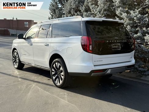 Used 2025 Ford Expedition Max Platinum w/ Driver's Package image 6