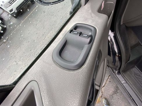Used 2020 Ford Transit 350 XLT image 13