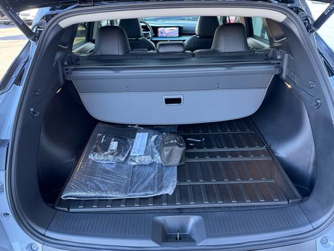 Used 2025 Nissan Murano SL w/ Cargo Package image 13