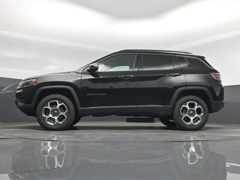 Used 2022 Jeep Compass Trailhawk w/ Trailhawk Elite Group AWD/4WD image 15