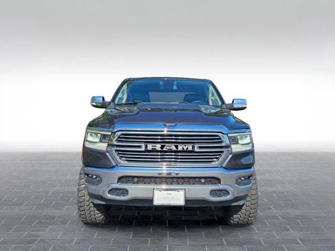 Used 2020 RAM 1500 Laramie AWD/4WD image 2