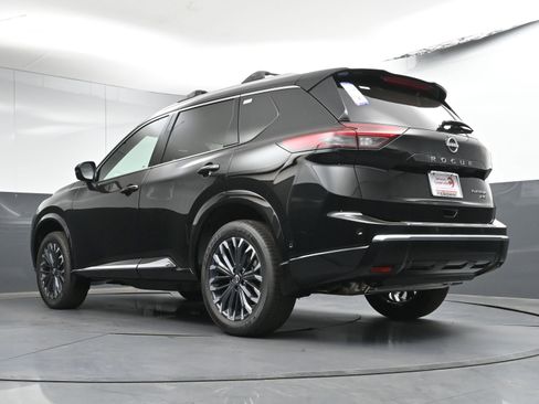 New 2026 Nissan Rogue Platinum w/ Platinum Premium Package image 32