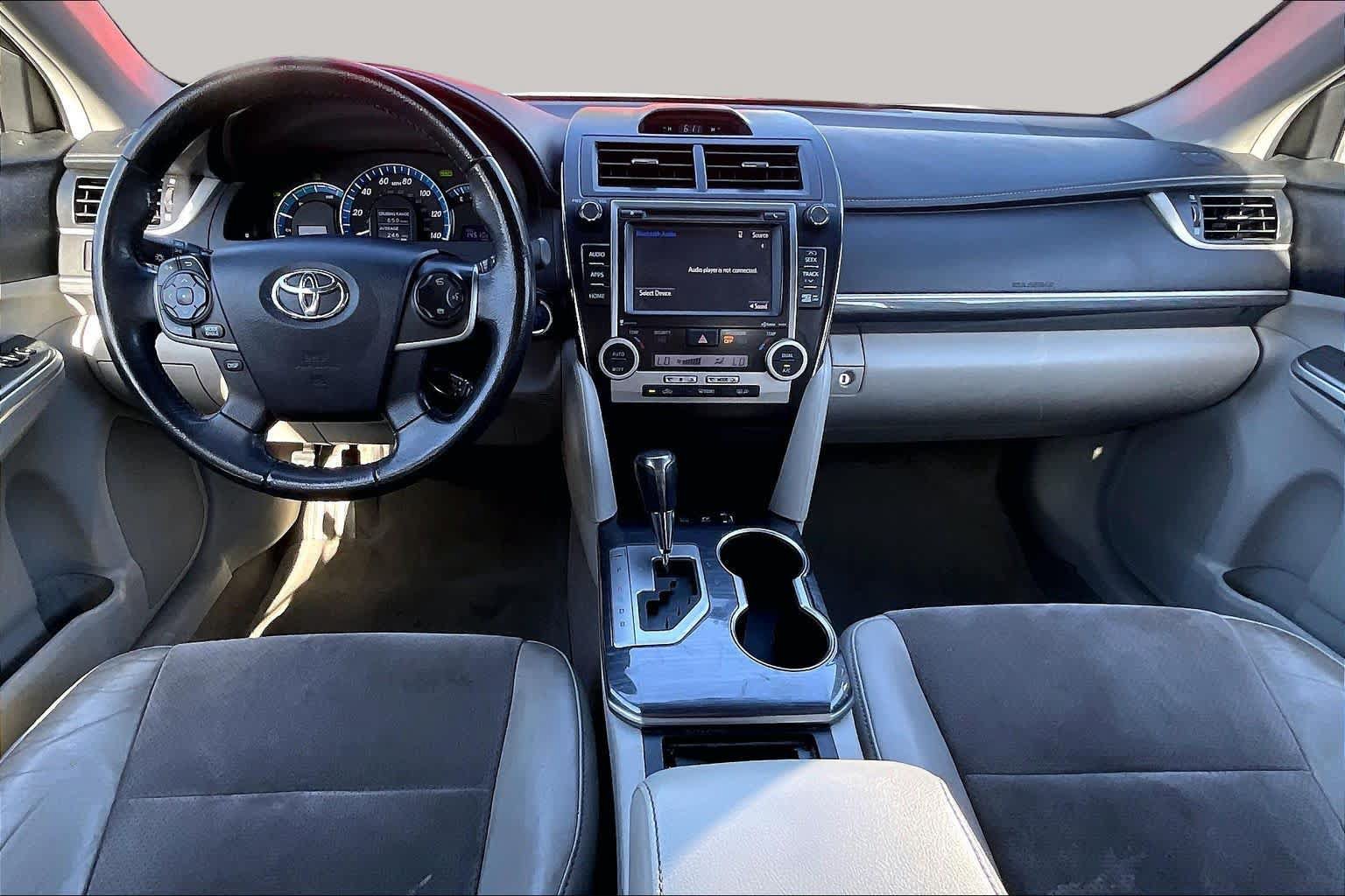 Used 2014 Toyota Camry XLE w/ Leather Package FWD image 15