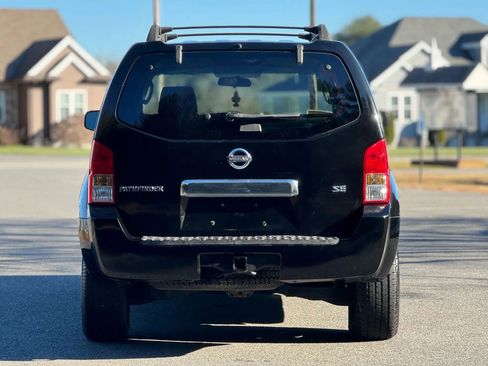 Used 2007 Nissan Pathfinder SE image 8