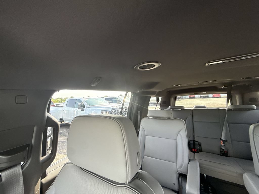 Certified 2025 GMC Yukon XL Elevation AWD/4WD image 10