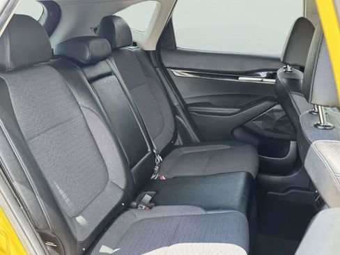 Used 2023 Kia Seltos S FWD image 42