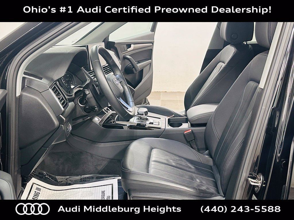 Used 2023 Audi Q5 2.0T Premium w/ Convenience Package AWD/4WD image 12