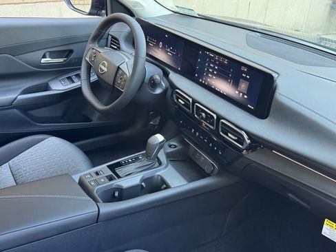 New 2026 Nissan Sentra SV w/ SV Convenience Package FWD image 16