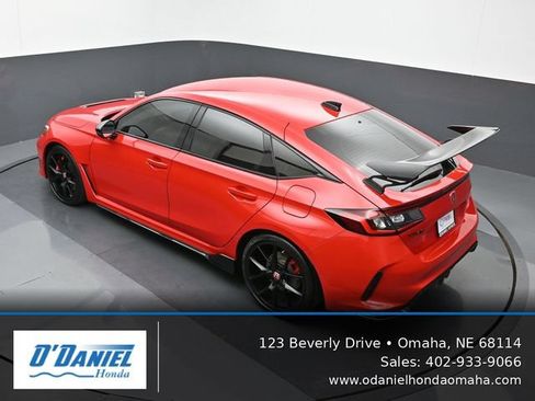 Used 2025 Honda Civic Type R image 15