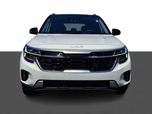 Certified 2024 Kia Seltos SX AWD/4WD image 2