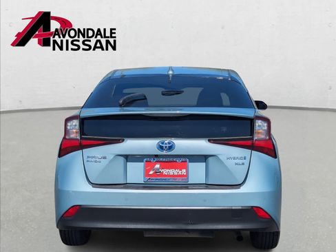 Used 2022 Toyota Prius XLE image 5