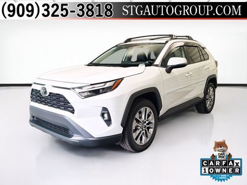 Used 2025 Toyota RAV4 XLE Premium FWD image 1