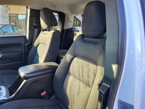 Used 2022 Chevrolet Colorado LT w/ Fleet Safety Package image 19