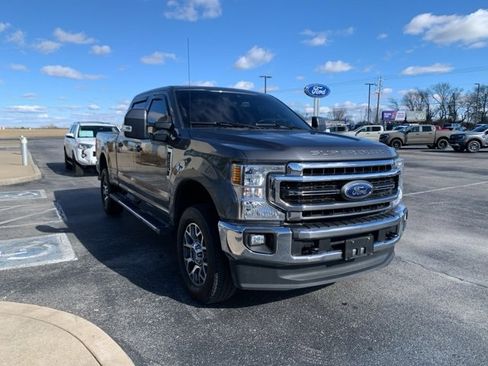 Certified 2021 Ford F250 Lariat w/ Lariat Value Package image 3