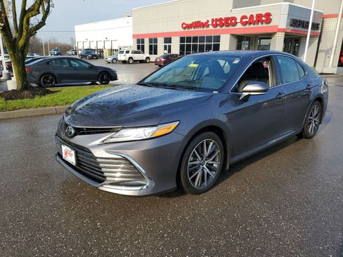 Certified 2024 Toyota Camry XLE w/ Cold Weather Package image 2