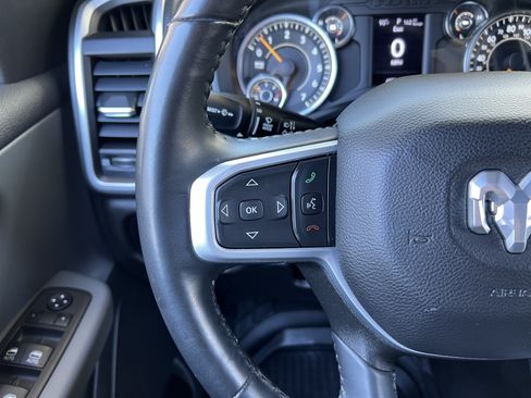 Used 2022 RAM 1500 Big Horn AWD/4WD image 23