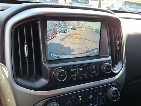 Used 2016 Chevrolet Colorado LT w/ LT Convenience Package image 24