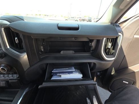Used 2021 Chevrolet Silverado 1500 LT Trail Boss w/ Convenience Package II AWD/4WD image 24
