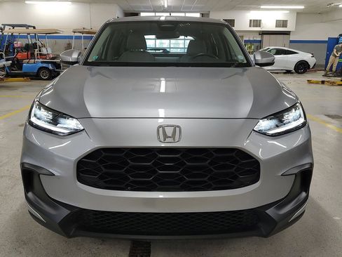Used 2023 Honda HR-V LX image 23