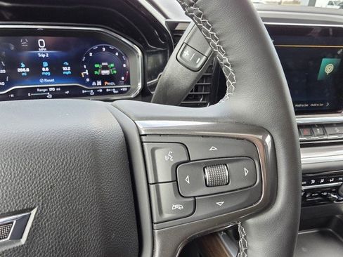 Used 2025 Chevrolet Silverado 2500 High Country w/ High Country Premium Package image 39