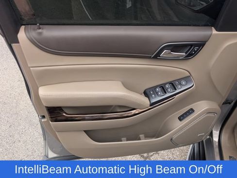 Used 2019 GMC Yukon XL SLT AWD/4WD image 16