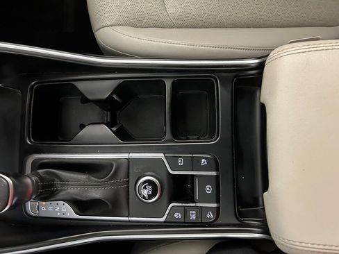 Used 2023 Kia Sorento EX w/ Panoramic Sunroof Package FWD image 23