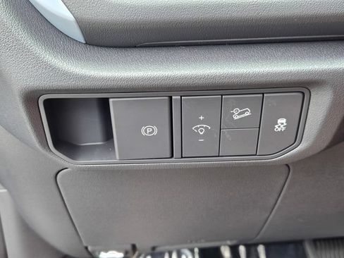 New 2027 Kia Seltos S FWD image 14