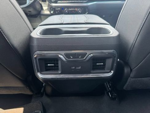 Certified 2024 Chevrolet Silverado 1500 High Country AWD/4WD image 9