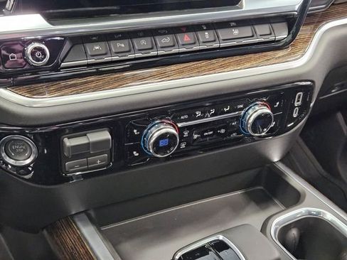 New 2026 GMC Sierra 1500 Elevation w/ Elevation Premium Package image 25