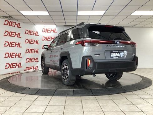 New 2026 Subaru Outback Touring image 7