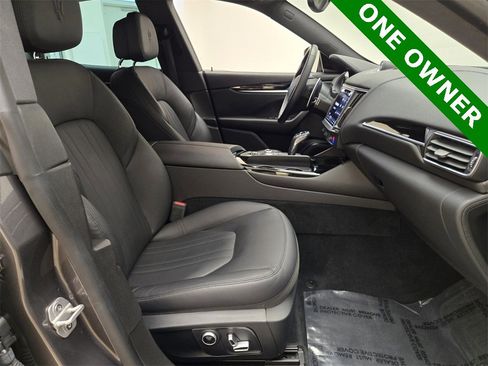 Used 2021 Maserati Levante S image 28