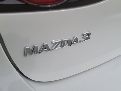 New 2026 MAZDA MAZDA3 2.5 S Hatchback w/ Premium Pkg FWD image 27