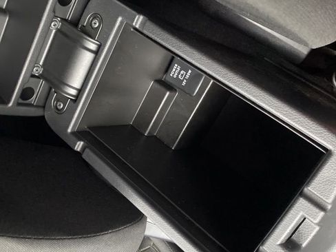 Used 2025 Mitsubishi Outlander Sport ES image 36