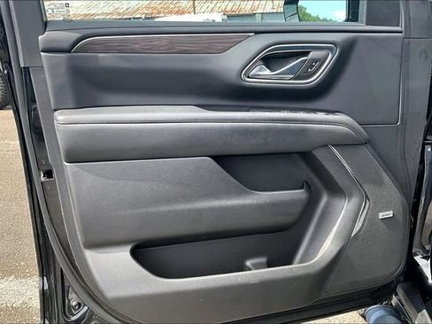 Used 2023 Chevrolet Tahoe Z71 AWD/4WD image 18