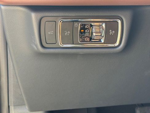 New 2026 Lincoln Aviator Reserve AWD/4WD image 18
